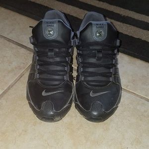 Womens nike shox