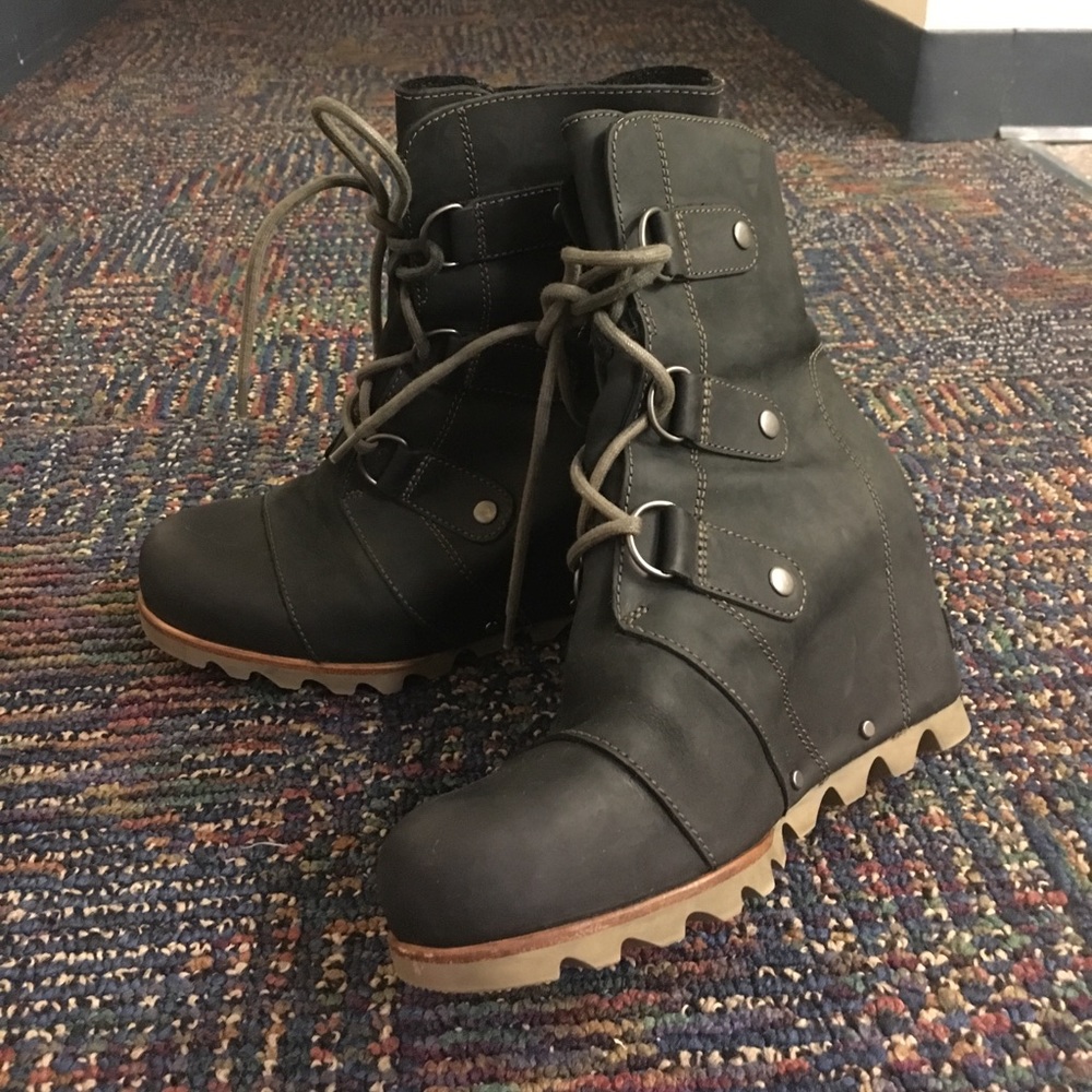 Black matte Joan of Arctic snow winter boots SOREL