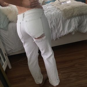 White shredded Carmar jeans