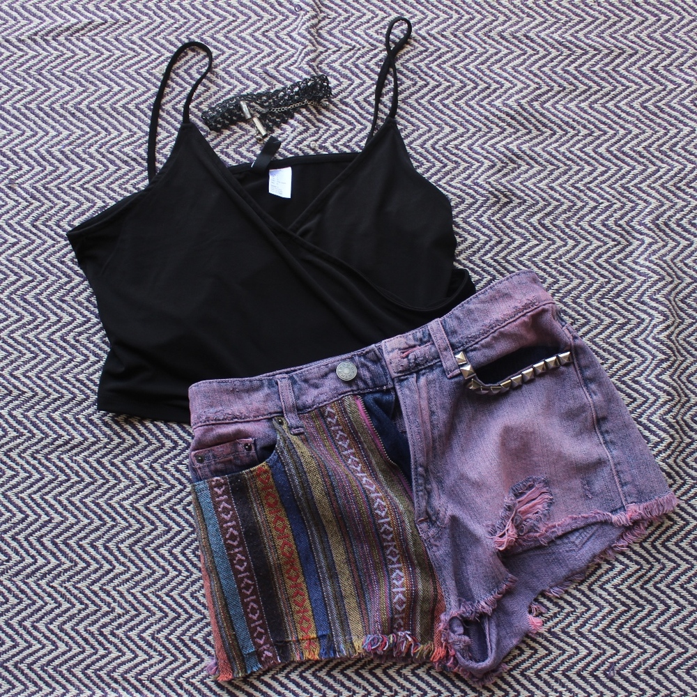 LAST CHANCE BDG Festival Cheeky High-Waist Shorts