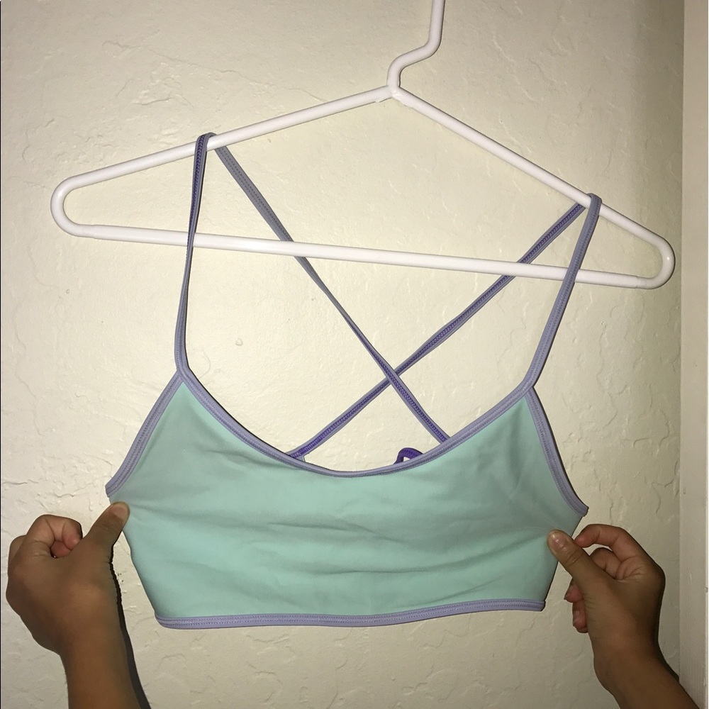 Ivvia swim top