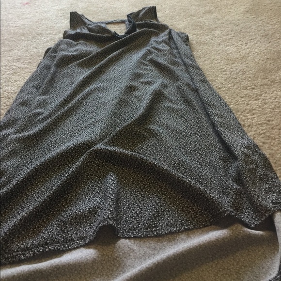 Black floral dress - Picture 3 of 4