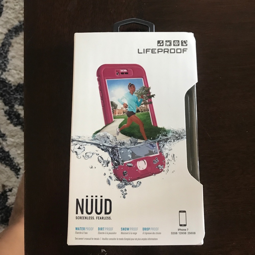 IPhone 7 brand new life proof case