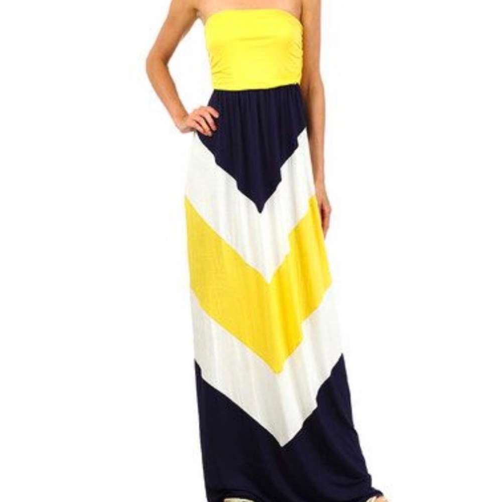 Strapless maxi