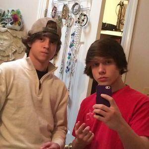 Meet your Posher, Cj