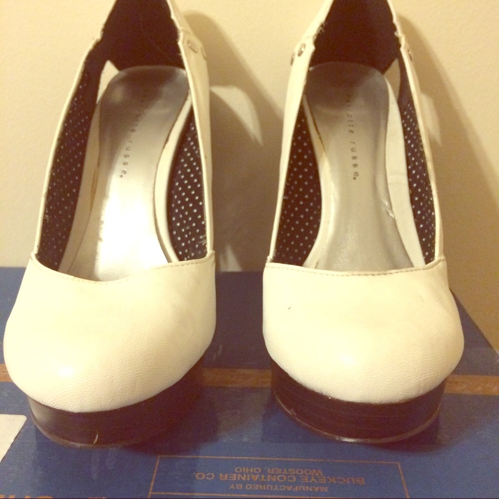 *never been worn* *Brand new*