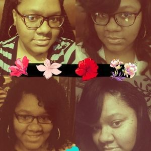 Meet your Posher, Dominique