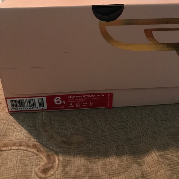 NIB Just Don Air Jordan II Retro Arctic Orange - Picture 5 of 8