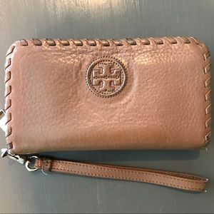 Tory Burch Zip Wallet