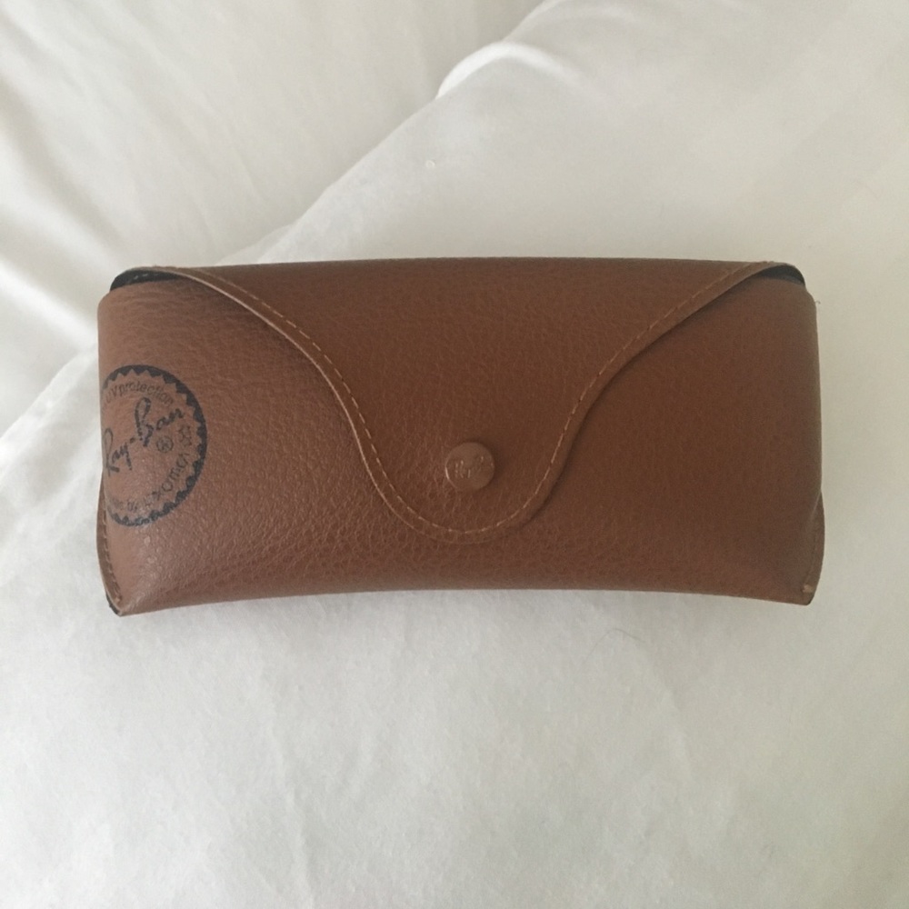 Empty RAY BAN Leather Case with Wipes