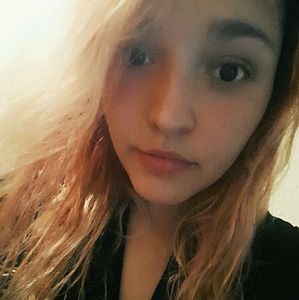 Meet your Posher, Mj