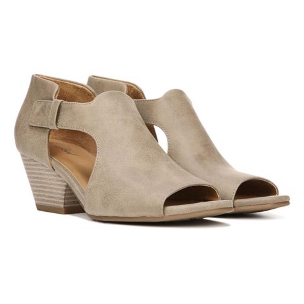 Tan sandal bootie.