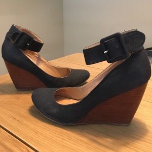 Ankle strap closed toe wedges