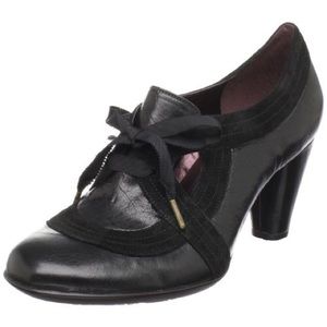 indigo by Clarks Jungle Java Pump,Leather Black 10
