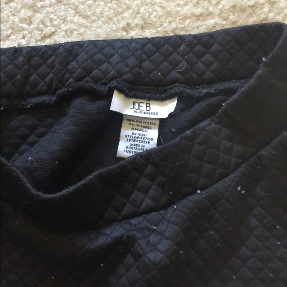 Black skirt - Picture 2 of 4