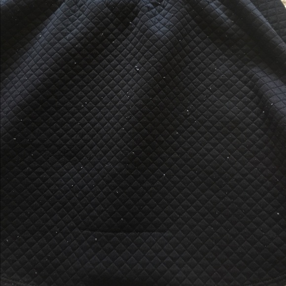 Black skirt - Picture 3 of 4