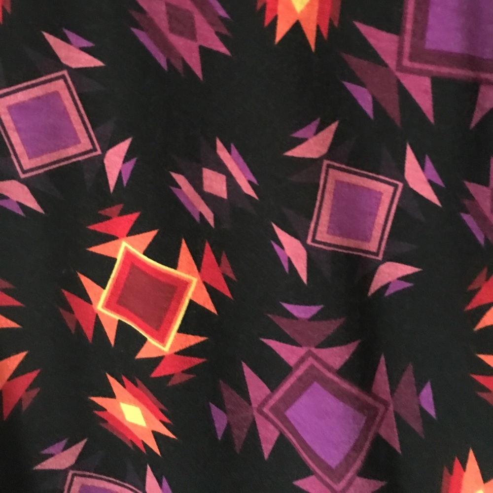 REDUCED Again  ⏬ NWT LulaRoe Randy - Picture 3 of 4