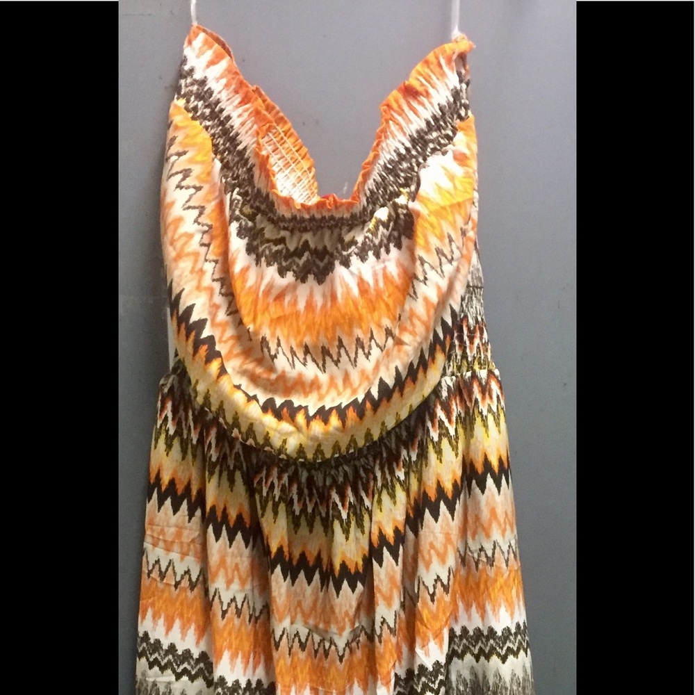 New Multi-color Bella Moda 2X  Halter Maxi Dress.