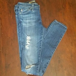 AG Distressed legging jean