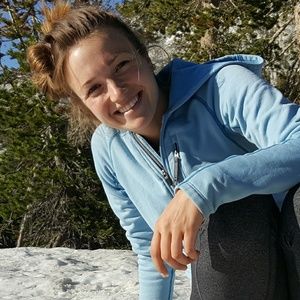 Meet your Posher, Lauren