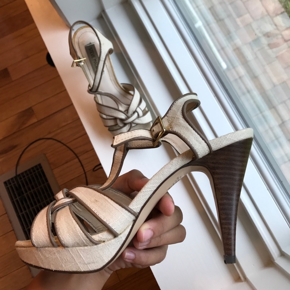 Steve Madden Cream/Tan Daarling Heels 7.5