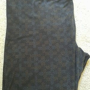 *FLASH SALE* LuLaRoe TC leggings GUC