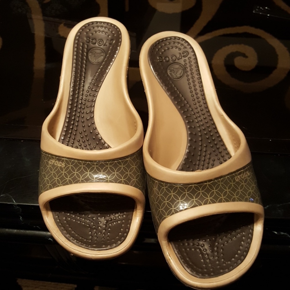Beautiful brown and beige crocs