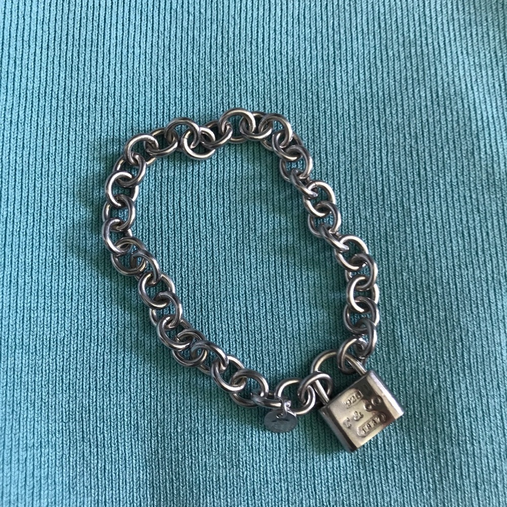 Tiffany & Co padlock chain link silver bracelet