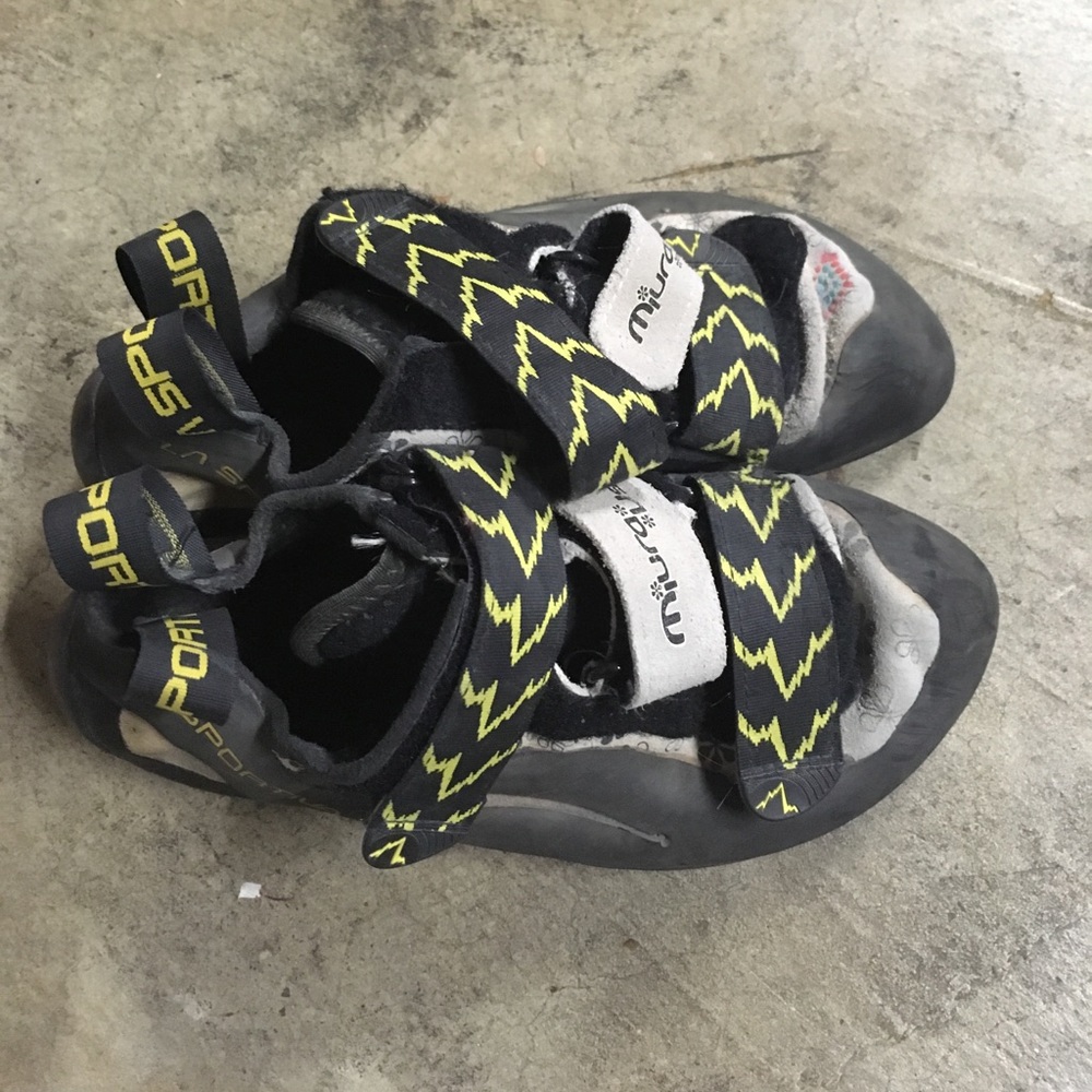 La Sportiva Miura VS velcro sz 39.5 climbing shoes