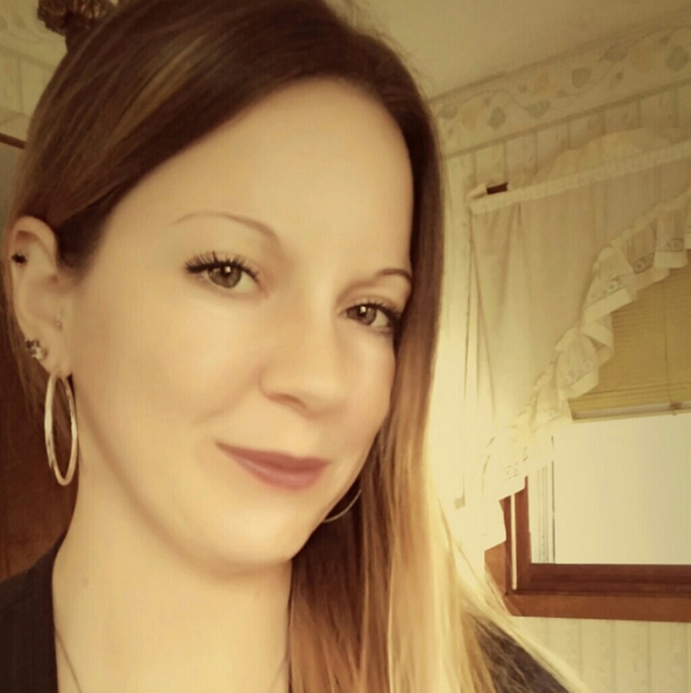 Meet your Posher, Kim