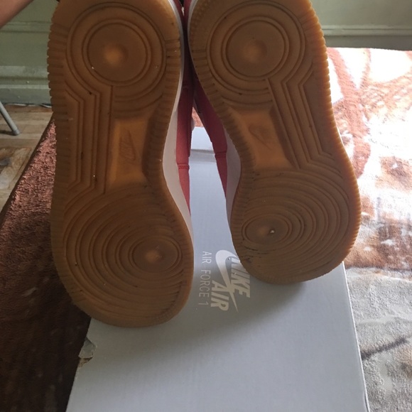 Pink low Air Force ones - Picture 4 of 4