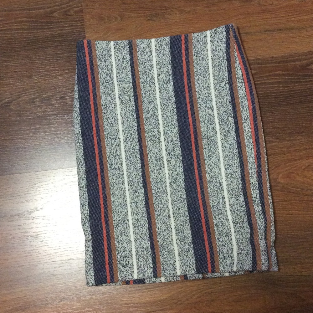 Ann Taylor 2p skirt new without tag