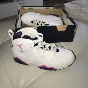 Jordans size 3 Youth