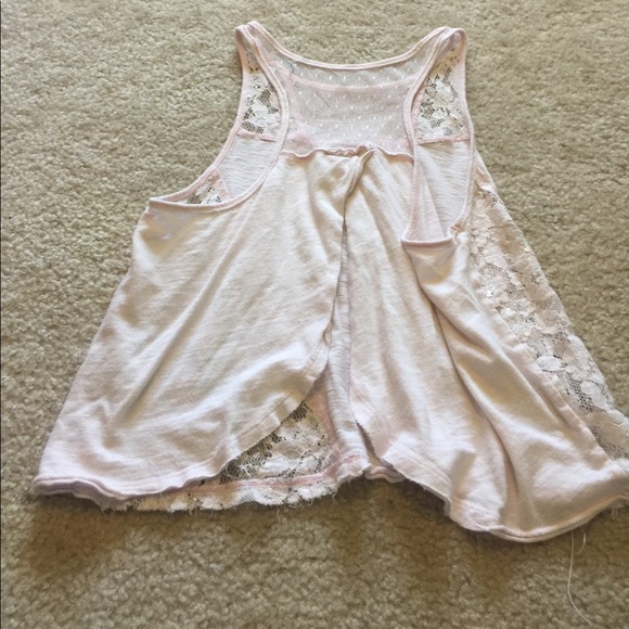 Pink lace shirt - Picture 3 of 3