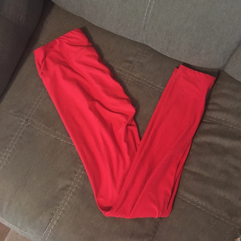 LULAROE ✨ Red leggings