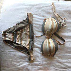 Victoria Secret 2 swimsuit. Top-34D bottom-medium
