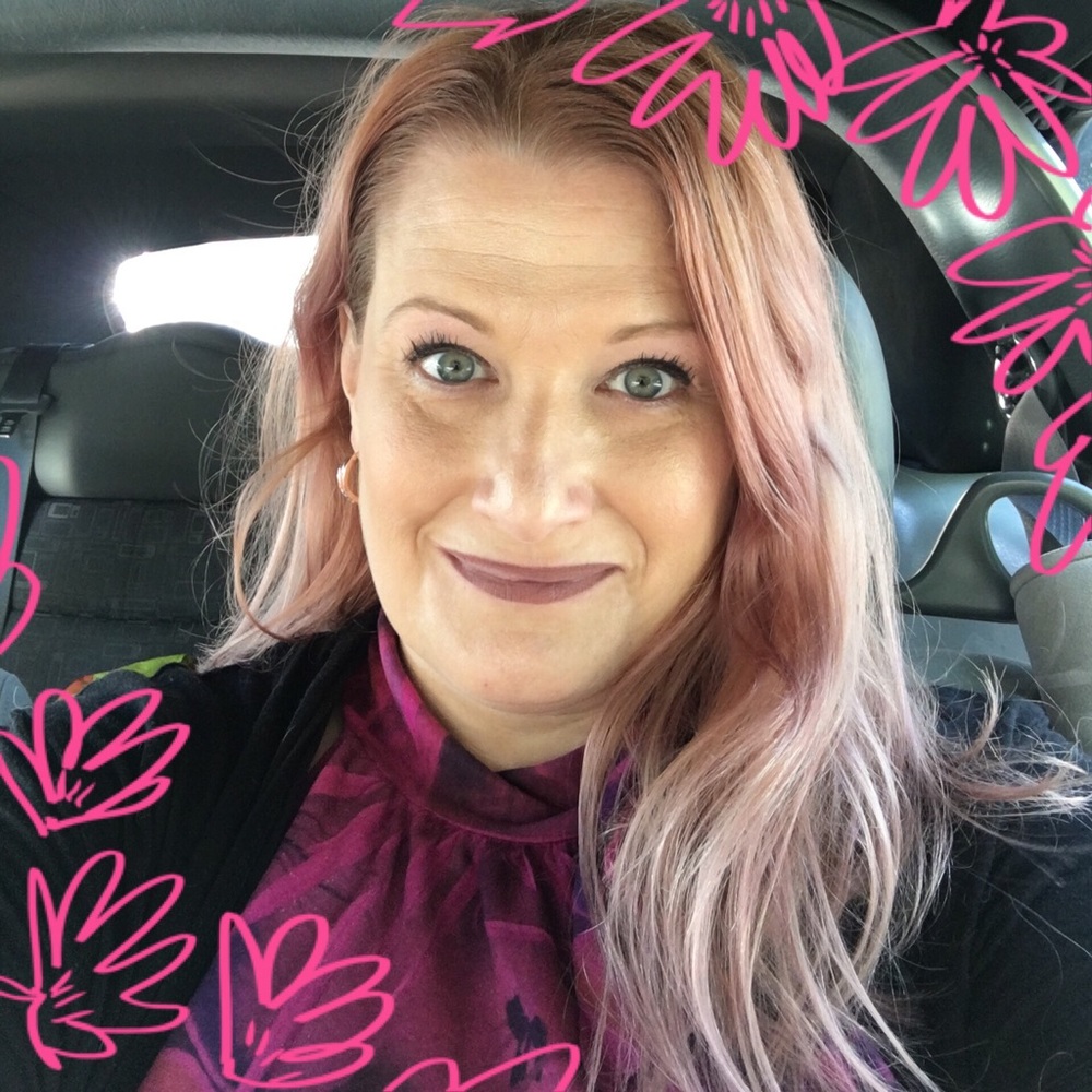 Meet your Posher, Christine