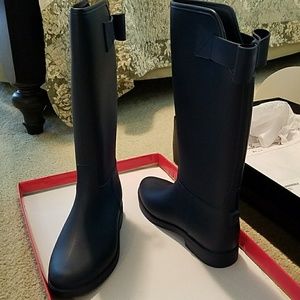Rain boots