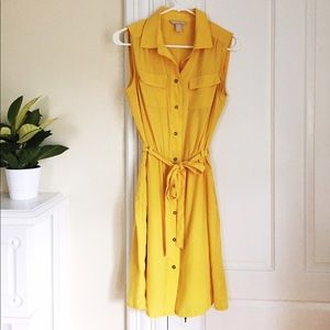 Banana Republic Sleeveless Shirtdress in Yellow