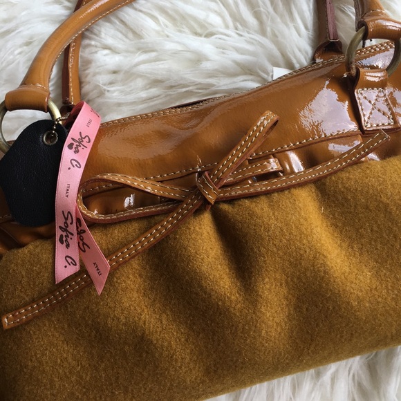 ๐๐๐HOST PICK ๐๐๐NWT Sofia C. Dark Handbag - Picture 2 of 4