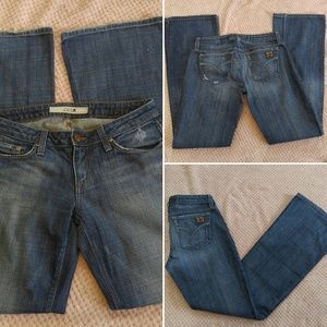 Joe's medium wash boot cut JON Sz 29