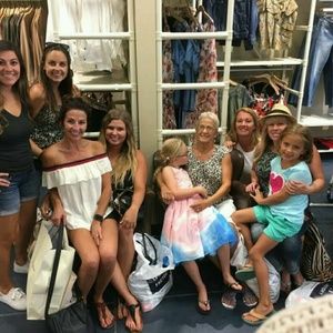 Meet your Posher, Kim