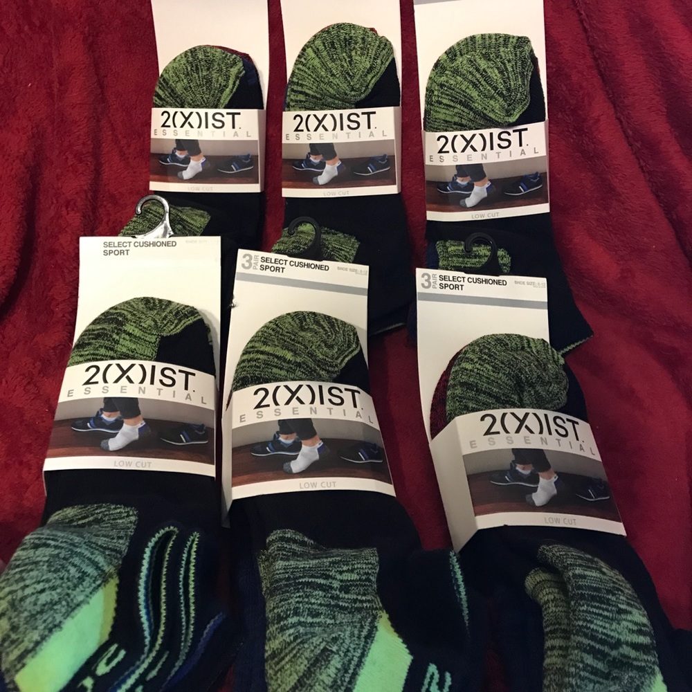 Sold!!!!18 pair totaI low cut cushioned support