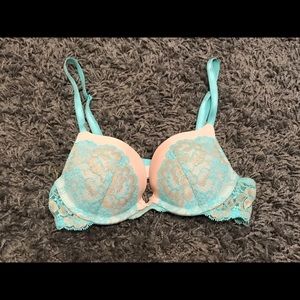 Victoria Secret Bra 32A