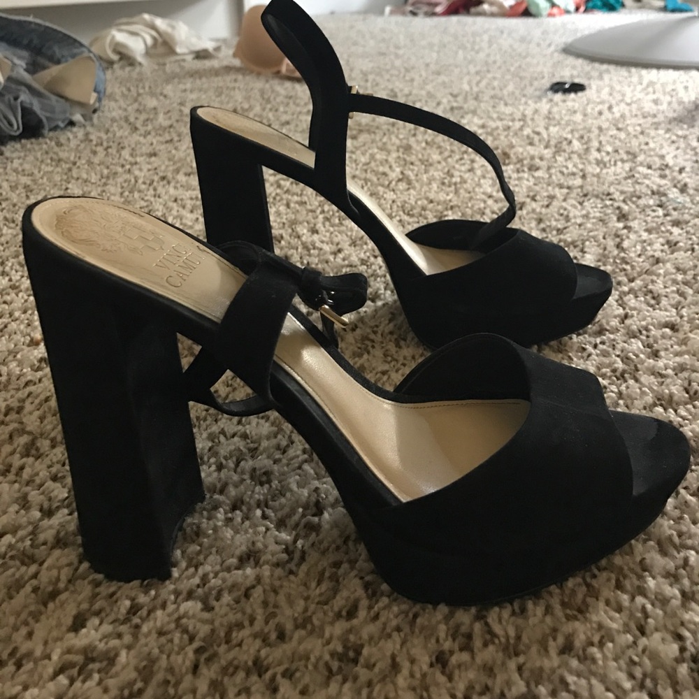 Vince Camuto black heels