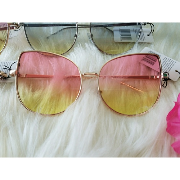 NWT Cat Eye Ombren Sunnies - Picture 2 of 8