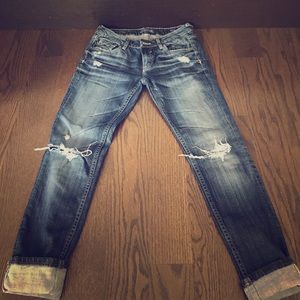 Tomboy denim ripped jeans