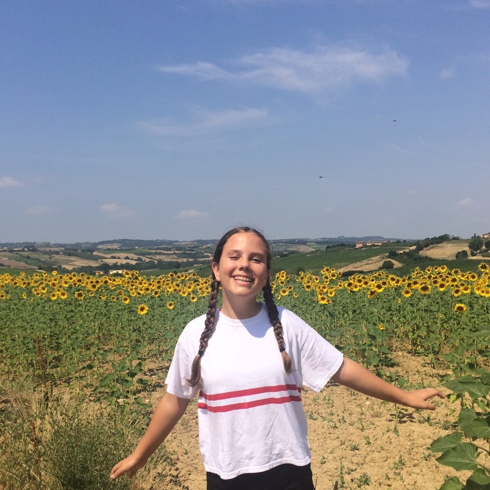 Meet your Posher, Isabella