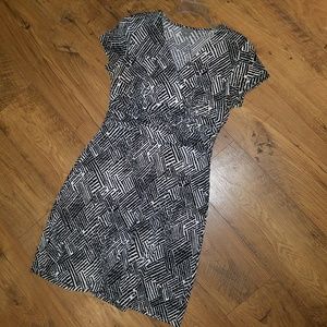 Ann Taylor Women's Short Sleeve Empire Waist Dress