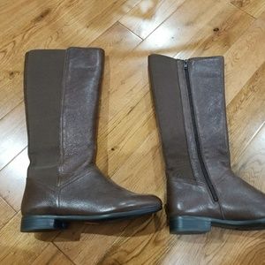 White Mountain NEW Boots